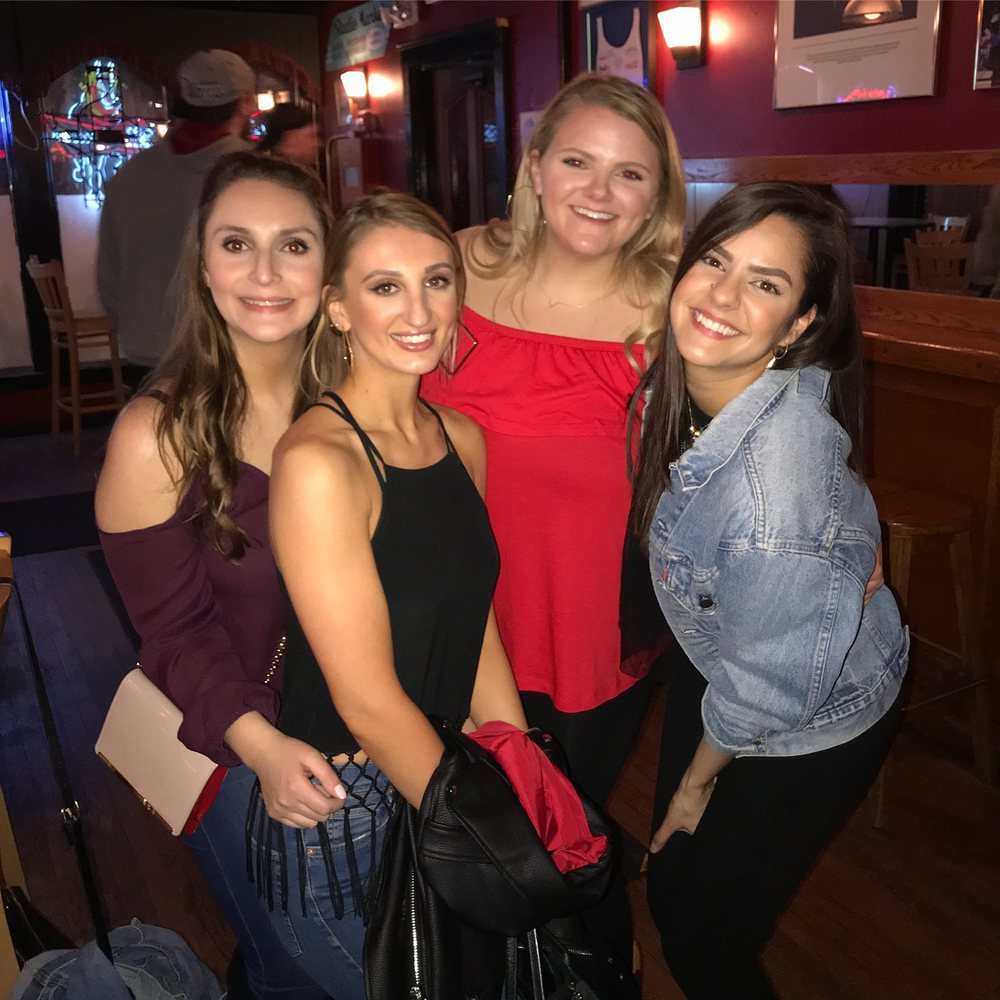 Meet your Posher, Liz